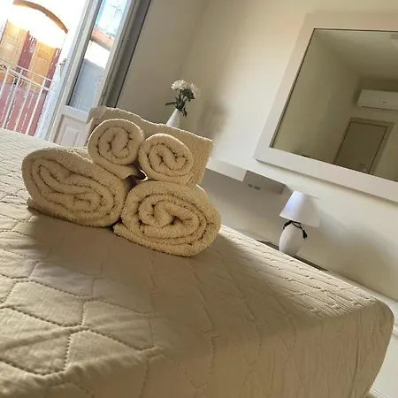 Bed and Breakfast Martiroom